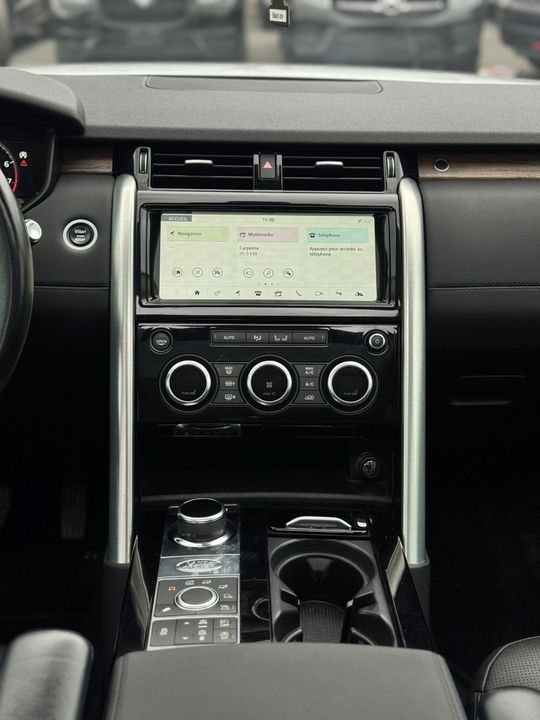 Land Rover Discovery 2018 - Image 11