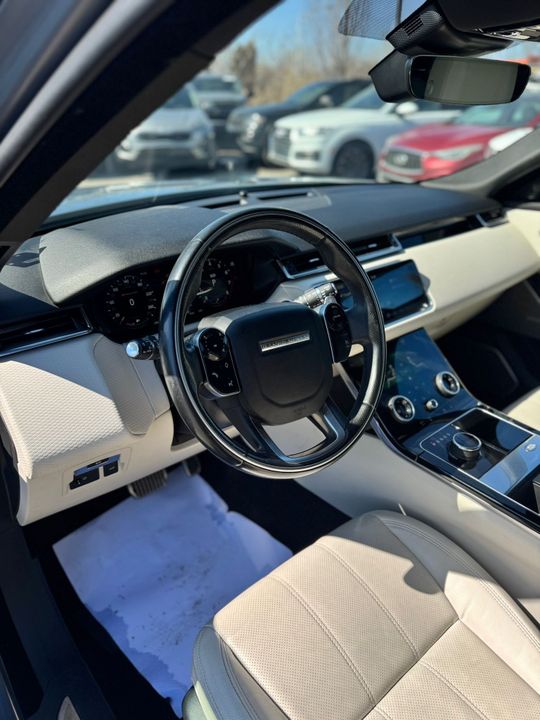 Land Rover Range Rover Velar 2018 - Image 17