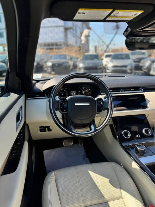 Land Rover Range Rover Velar 2018 - Image 10