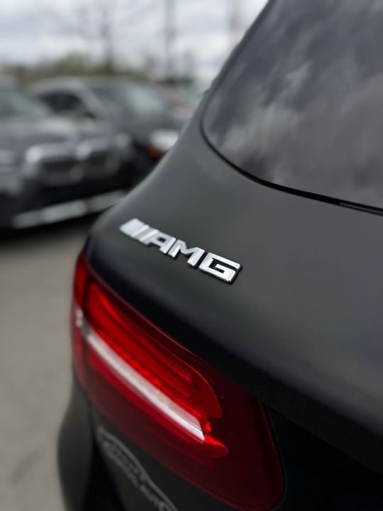 Mercedes-Benz AMG GLC 63 2019 - Image 3