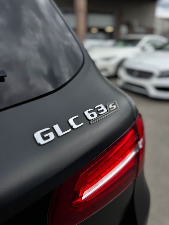 Mercedes-Benz AMG GLC 63 2019 - Image 6