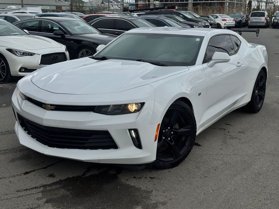 Chevrolet Camaro 2018 - Image 2
