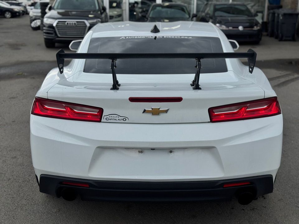 Chevrolet Camaro 2018 - Image 4