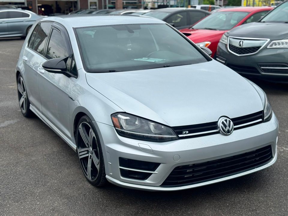 Volkswagen Golf R 2016 - Image 11
