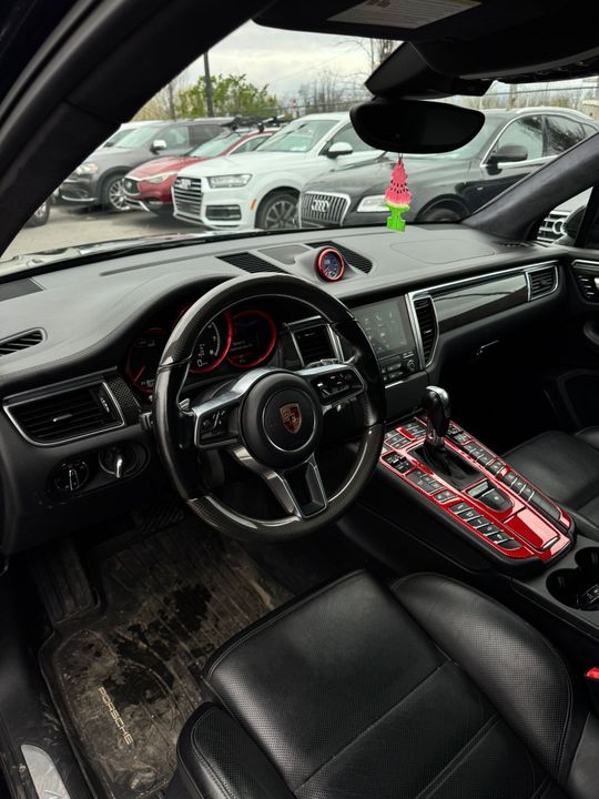 Porsche Macan 2017 - Image 12