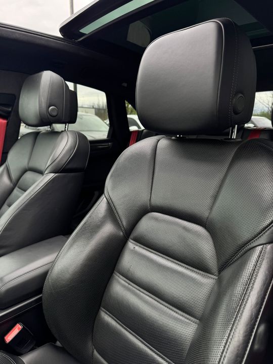 Porsche Macan 2017 - Image 15