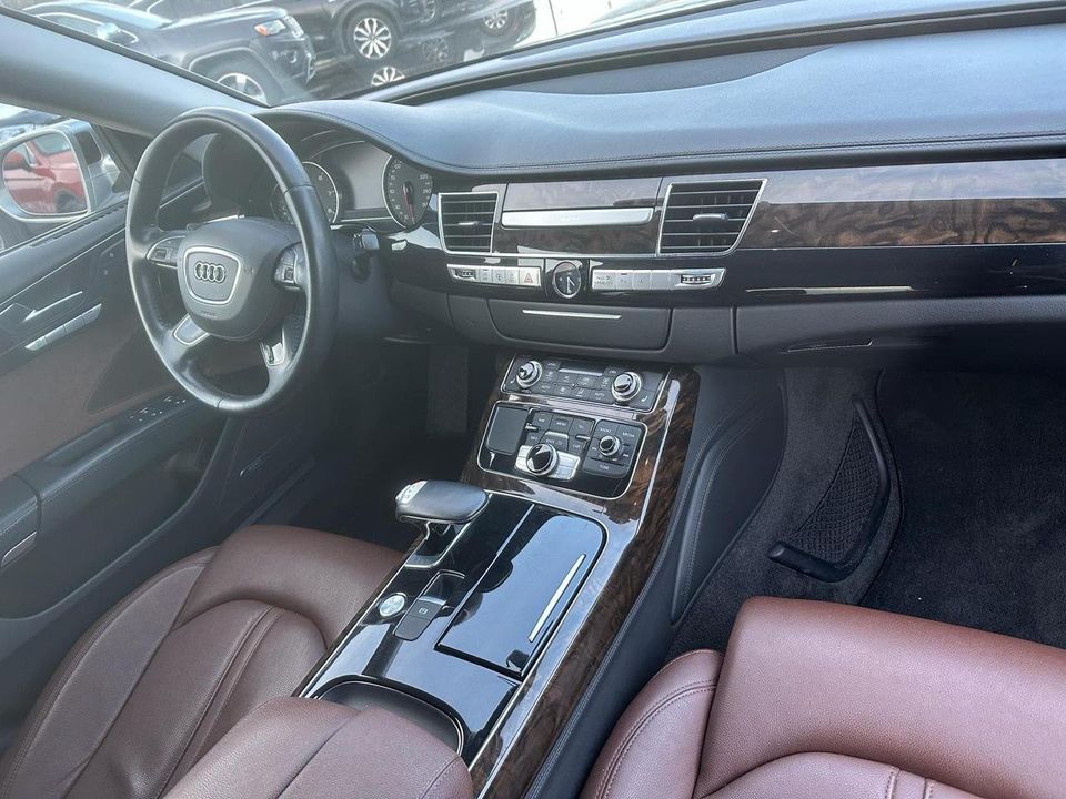 Audi A8 2013 - Image 13