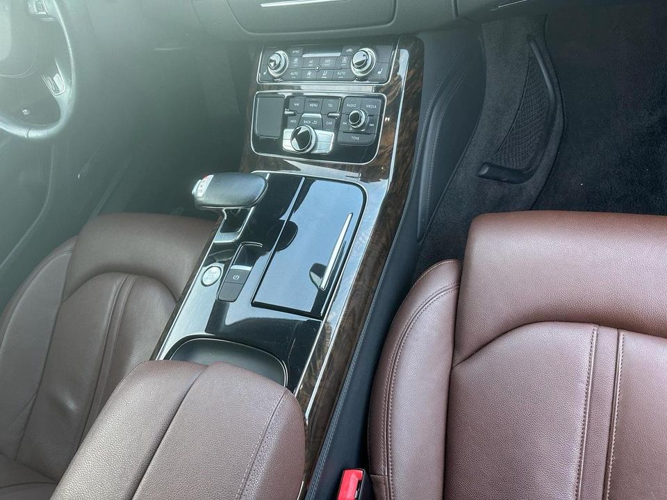 Audi A8 2013 - Image 14