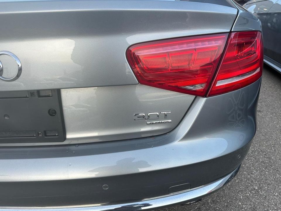 Audi A8 2013 - Image 6