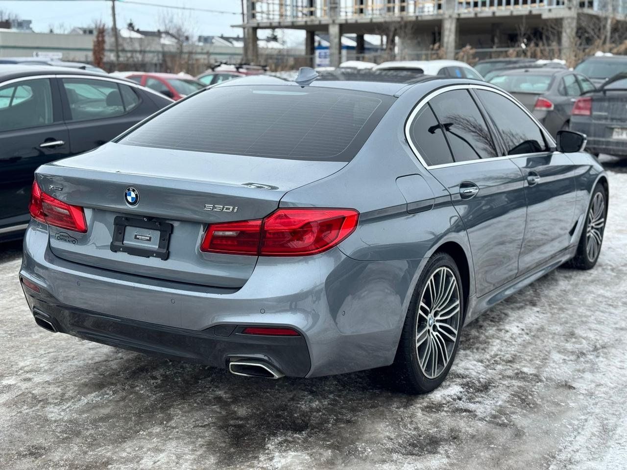 BMW 5 Series 2017 - Thumbnail 4