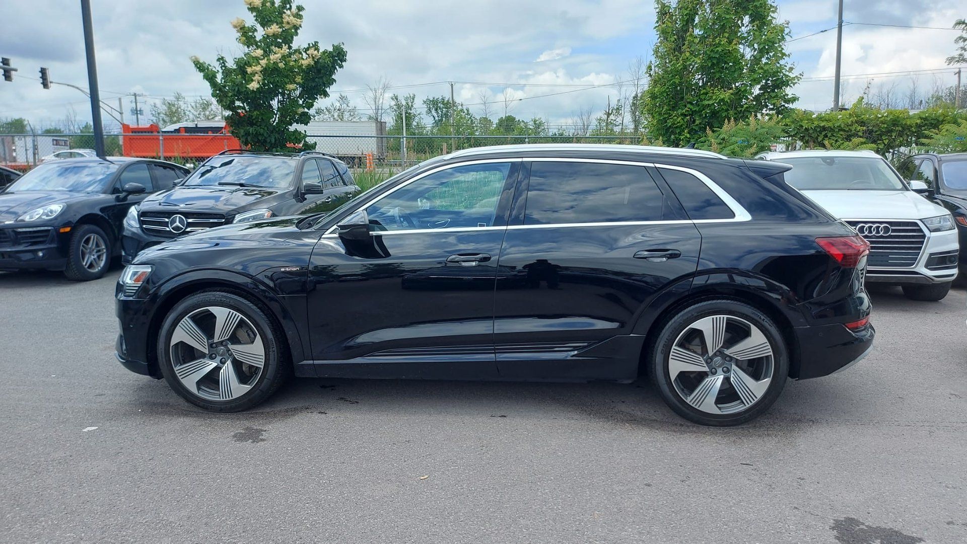 Audi e-tron 2019 - Thumbnail 5