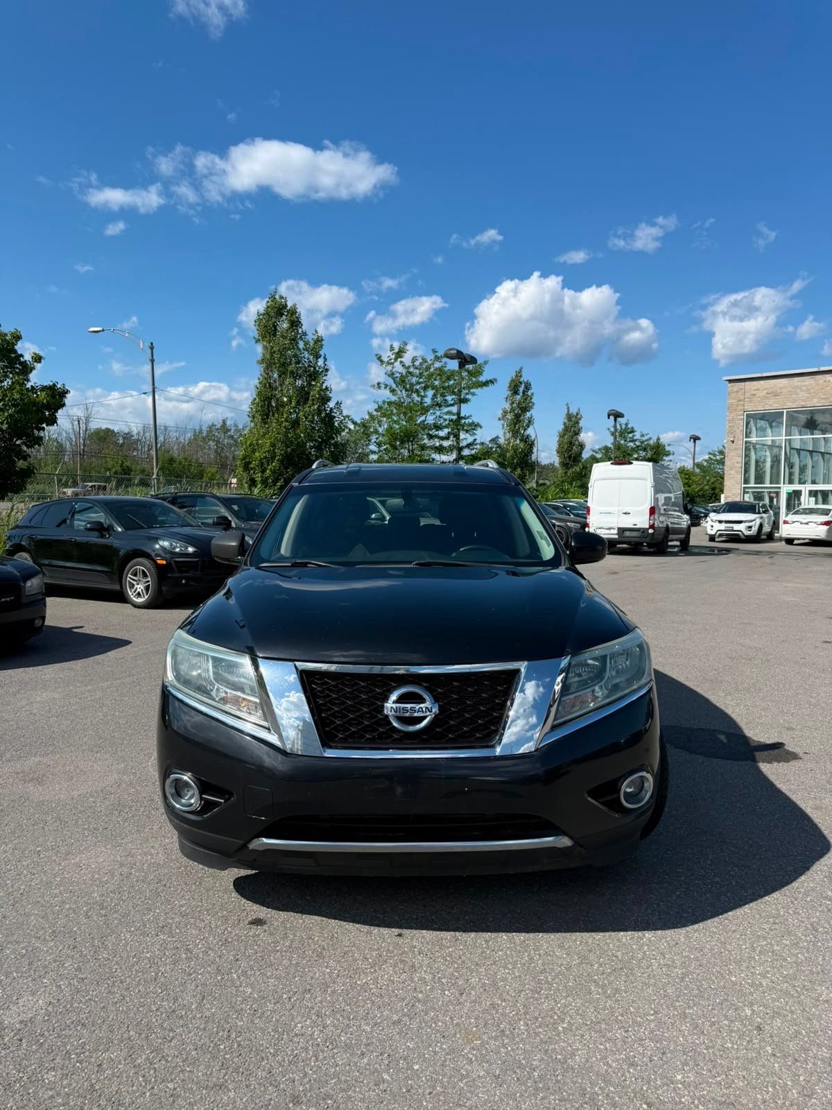 Nissan Pathfinder 2015 - Thumbnail 2