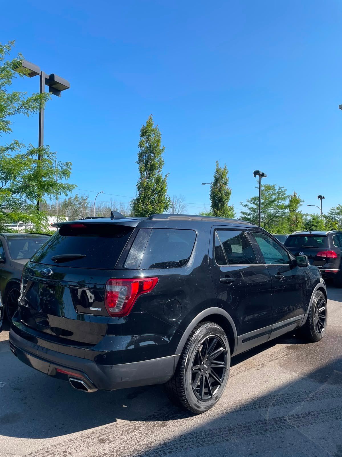 Ford Explorer 2016 - Thumbnail 2