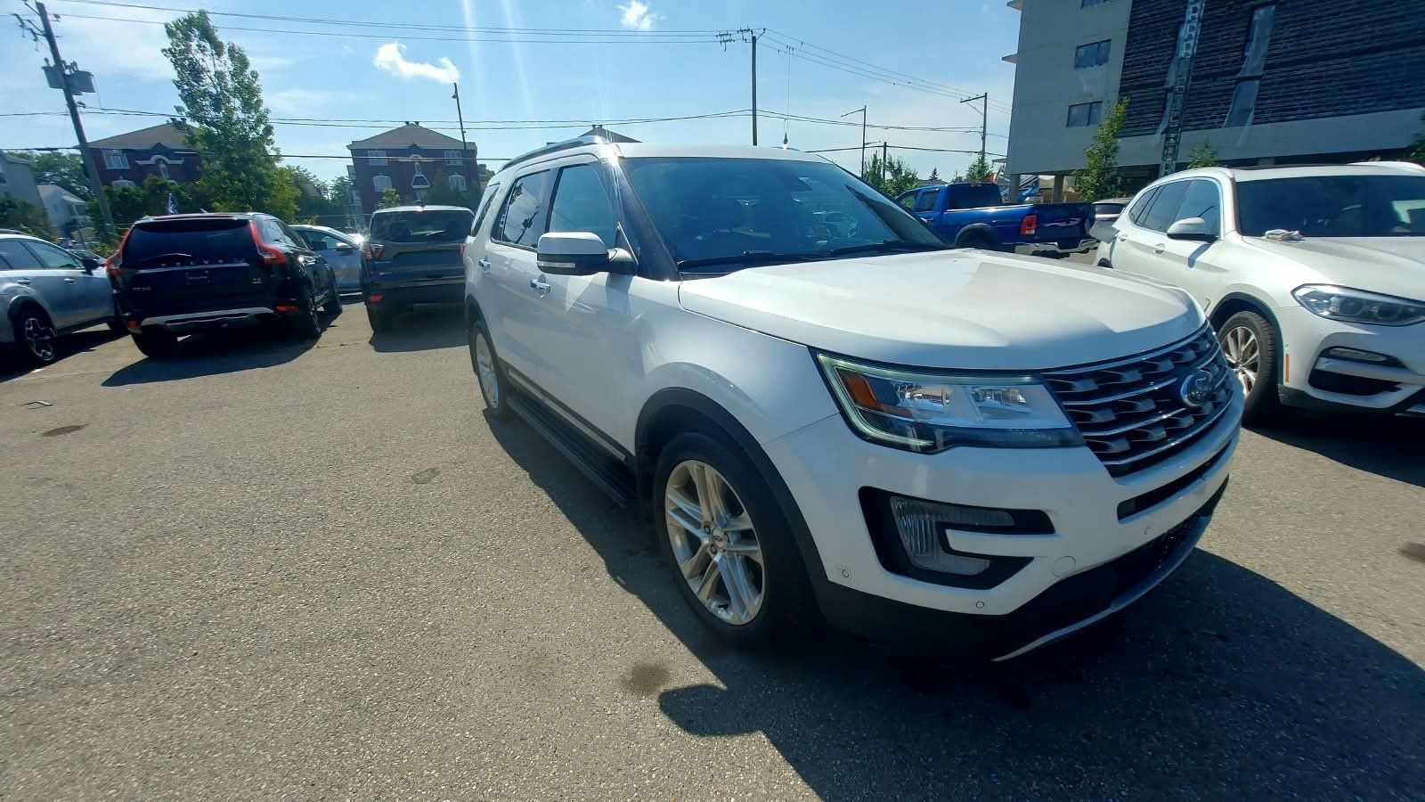 Ford Explorer 2017 - Thumbnail 2