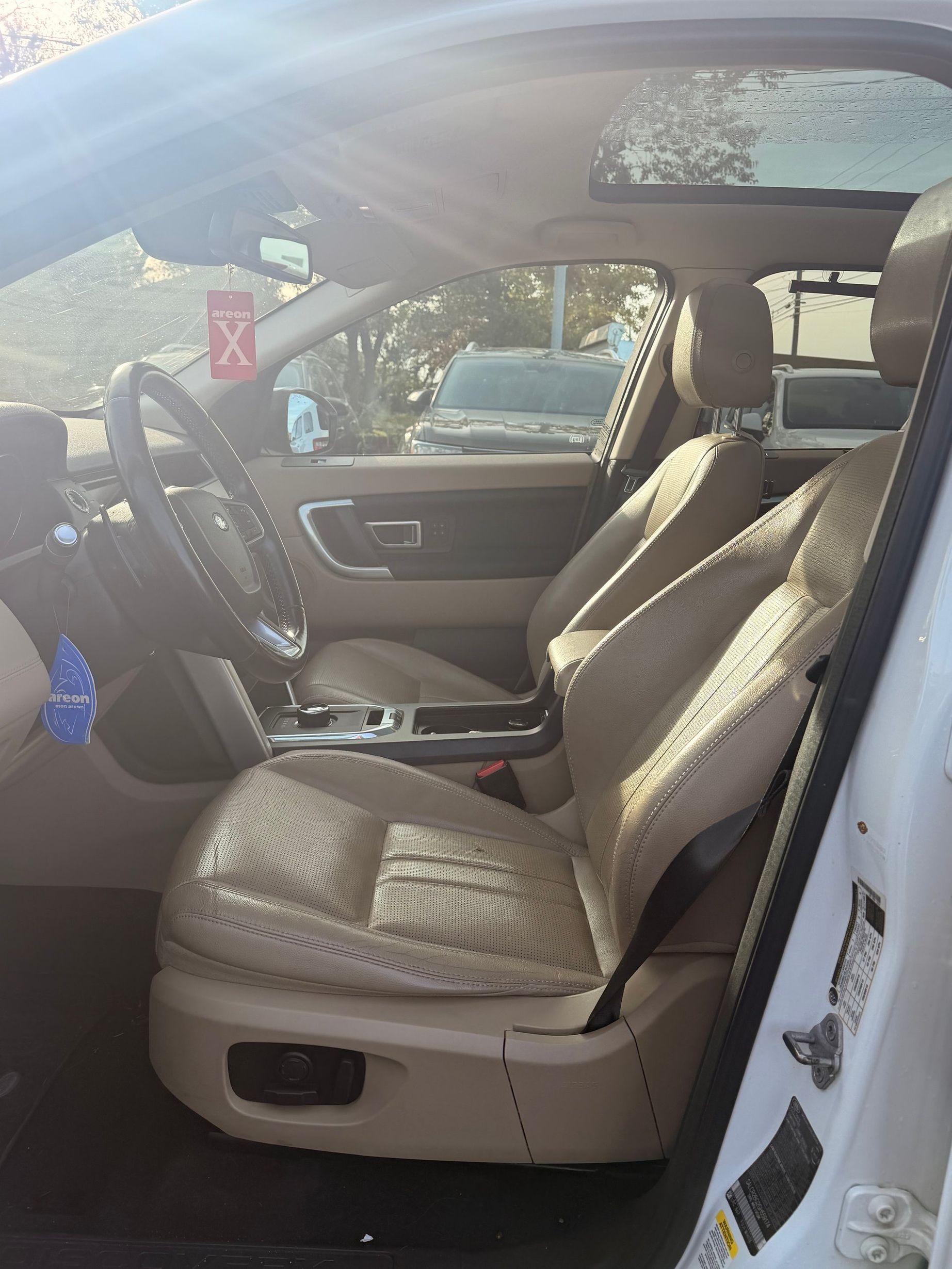 Land Rover Discovery Sport 2016 - Thumbnail 11