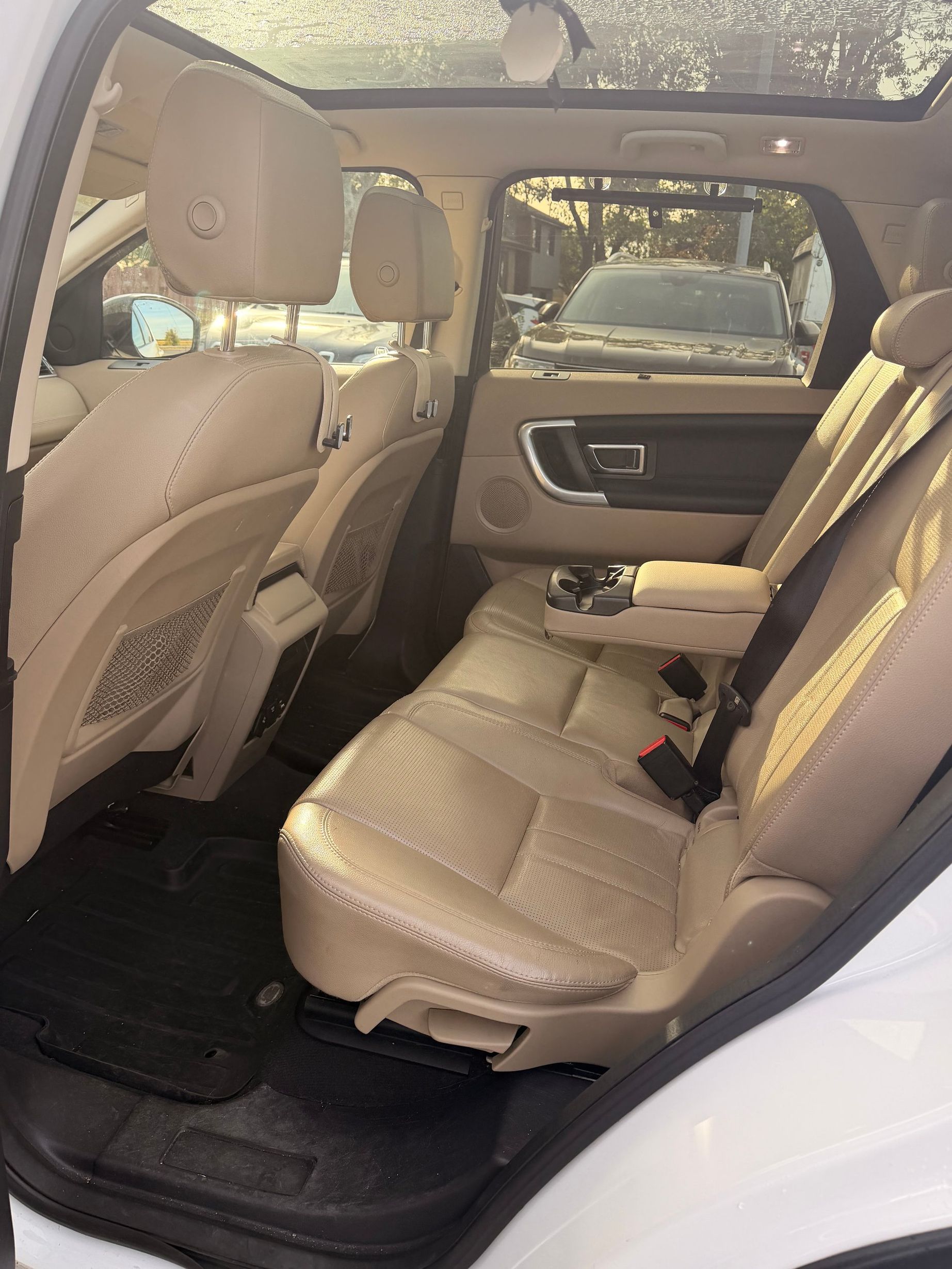 Land Rover Discovery Sport 2016 - Thumbnail 15